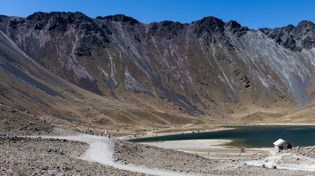 Lac du soleil, volcan Nevado de Toluca, Mexique