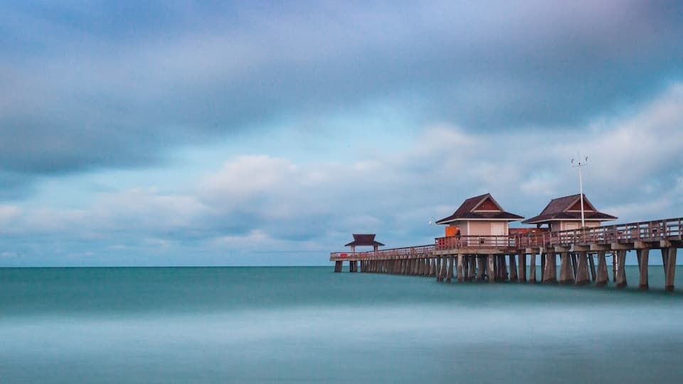 Beautiful beach on the west coast of Florida with a fabulous pier. Take a walk along the beach in the early morning or just sit on the sand with your coffee for a peaceful start of the day. Great for people/bird watching. There are stunning beachfront homes on the beach... dreaming is free! #BeachTips