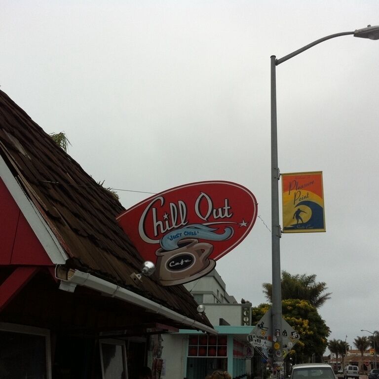 Lovely smoothies. The burritos looked good and I liked the overall vibe. 