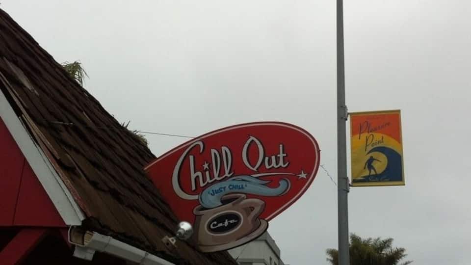 Lovely smoothies. The burritos looked good and I liked the overall vibe.