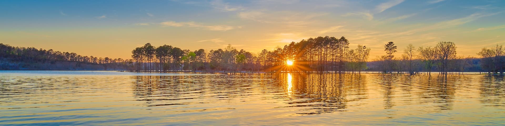 Beautiful sunset on Beaver Lake near Rogers Arkansas.