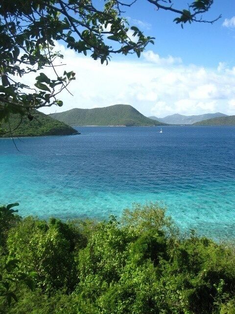 The view from the site of the old Annaberg Sugar Mill on St John in the USVI is pretty spectacular. Pack a picnic ahead of time. #usvi #stjohn #blue