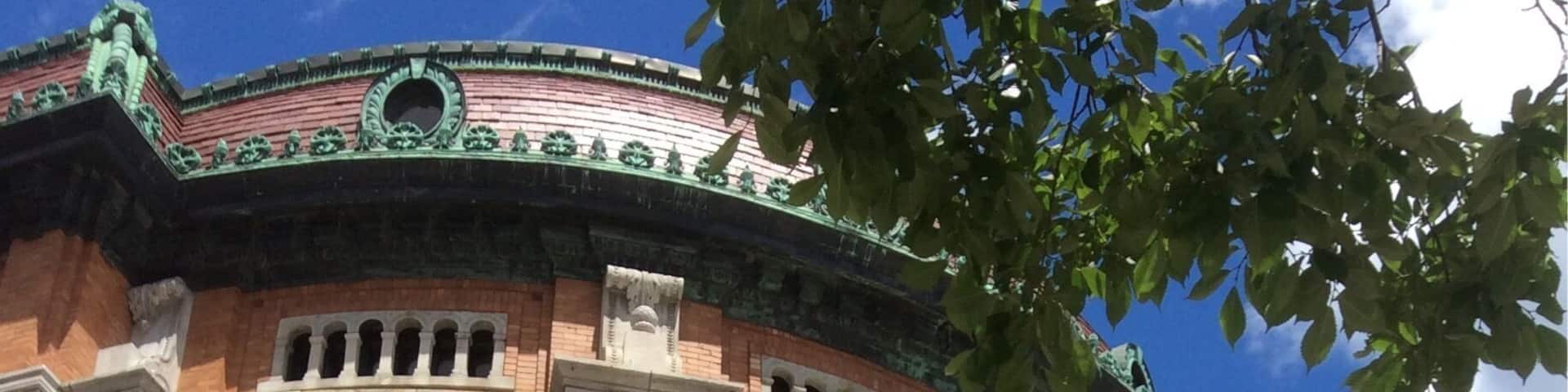 The restaurant Le Capitole in Place D'Youville in Quebec City. Near Rue St. Jean.
Excellent and beautiful.