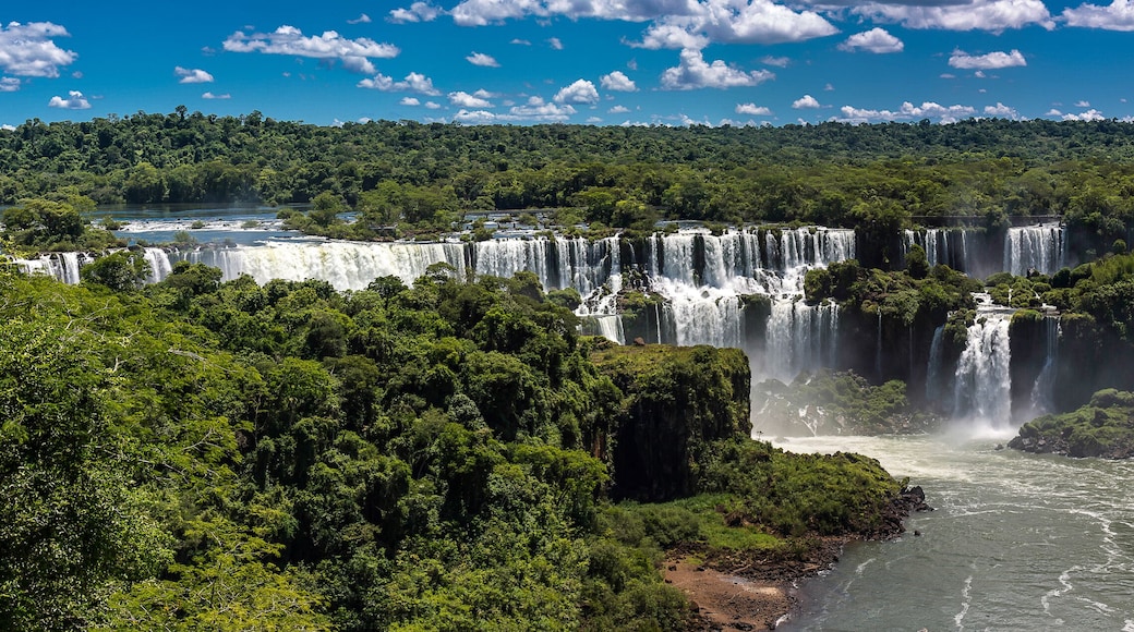 View of the Iguazú Falls