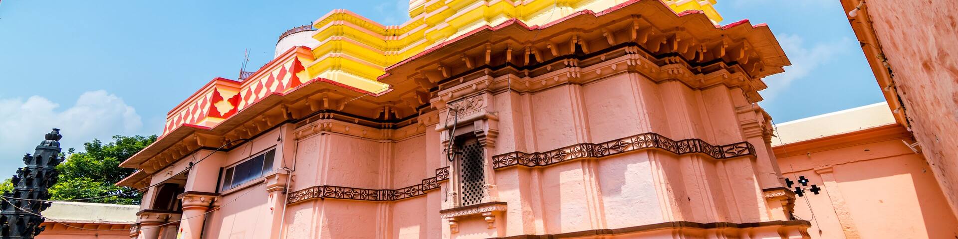 Gadkalika Temple of Ujjain is devoted to Goddess Kalika. It is a famous Shakti Peeth of India.