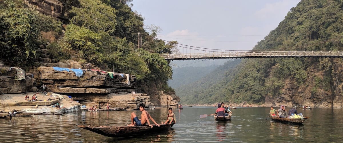 #ExpediaCares #CleanWaterandSanitation
#LifeAtExpedia
Crystal clear, clean natural water is a dream for all city dwellers. I always wanted to show my daughter we have so beautiful places in India something we should remember, cherish & try to restore. Hence took my daughter to small heaven in the North-East side of India - Dawki a small village on the banks of Umngot River, near Tamabil Point on India-Bangladesh border.
The water is so pure that you can clearly see the rocks & fishes from the boat & wonder how the boat is floating, how deep is the water...
However this natural beauty is slowly getting destroyed with human greediness and laziness. People need to be educated and stopped from polluting these waters with daily chores.