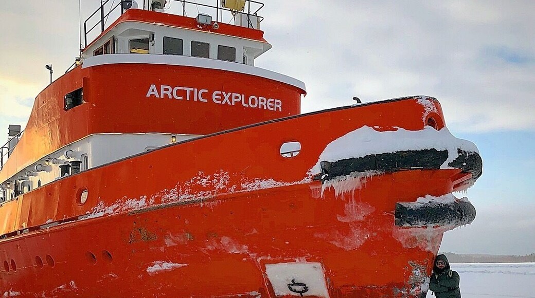 What an experience! Travel on an ice breaker, then swim in the iced waters!!! Piteå Arctic Explorer 🔝👌🏻🔝🇸🇪🚢