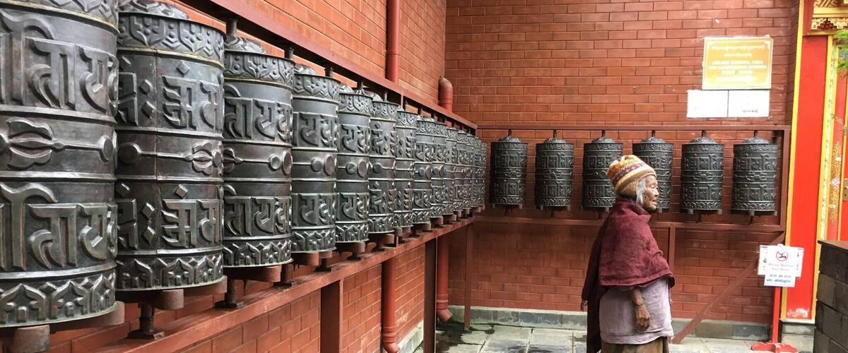 Our last day in Nepal, we woke up about 5.00 pm to visit the Namo Buddha as we have to leave our hotel by 9.00 am to catch our flight back to Singapore. An awe inspiring monastery to visit. #red #redphoto # Nepal #monastery #travel #尼泊尔