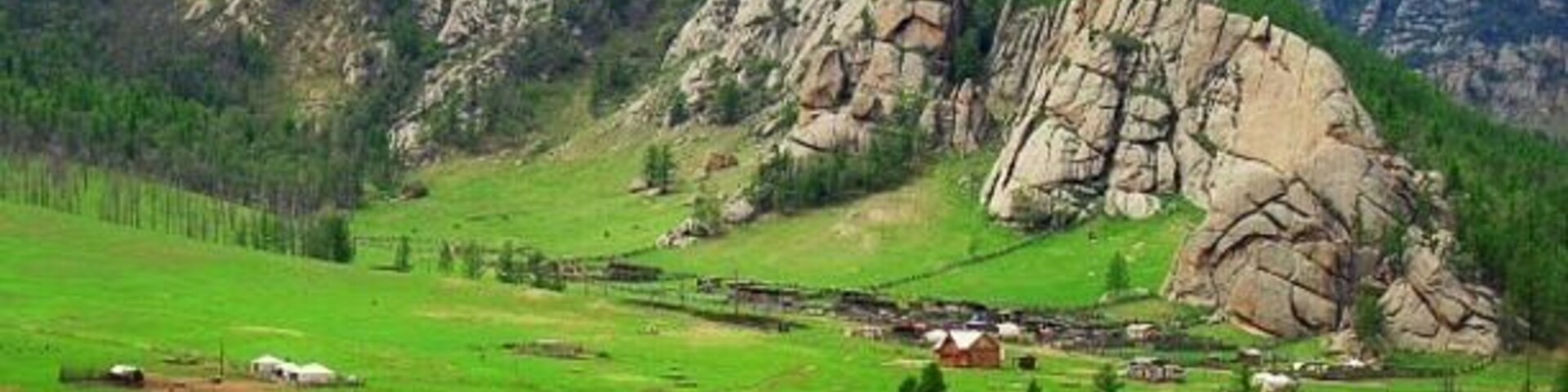 Incredible scenery about 1.5 hours outside Ulaabaatar.
#mongolia #ulaanbaatar #nature #outdoors #travelbug
Instagram.com/luv_to_wander