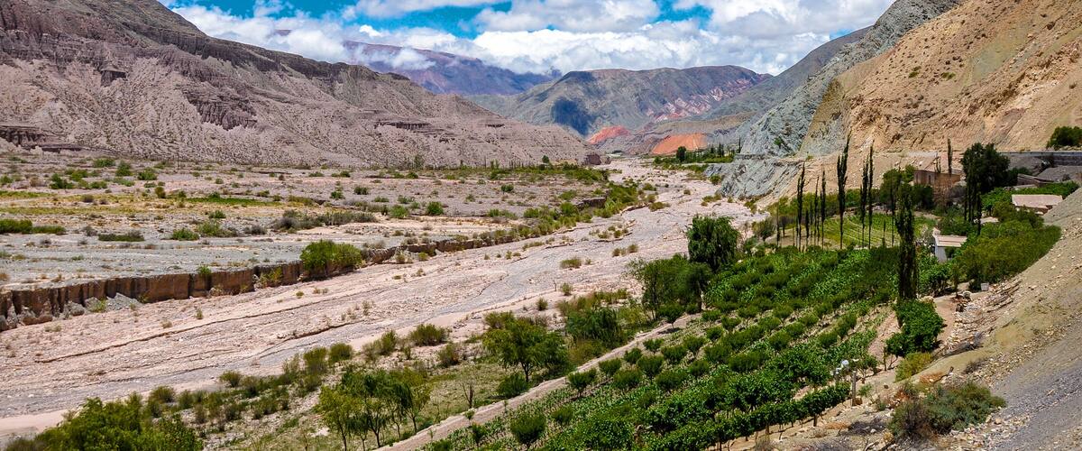Rio de la Plata river dried up in northwest Argentina