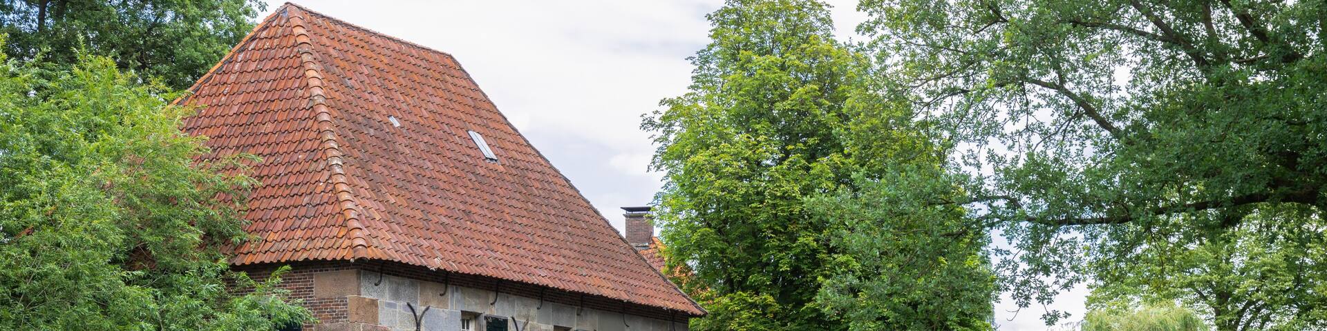 Mallumse mill; water mill on the Berkel in the hamlet of Mallem in the Dutch municipality of Berkelland, within walking distance of the village of Eibergen.