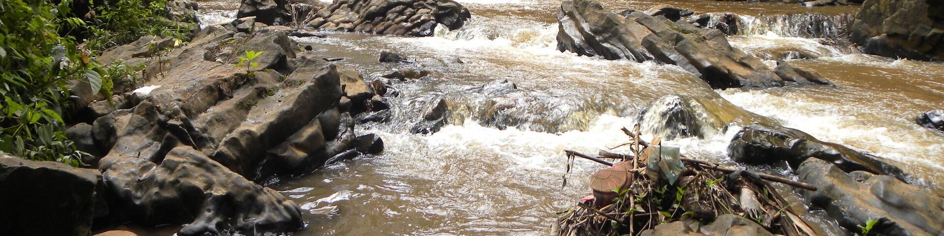 The Extra ordinary #Mouenkeu Waterfall.