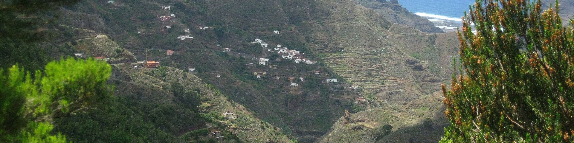 Teneriffa - Nordost - Wanderung durch den Lorbeerwald am Cruz de la Carmen Blick zur Nordküste