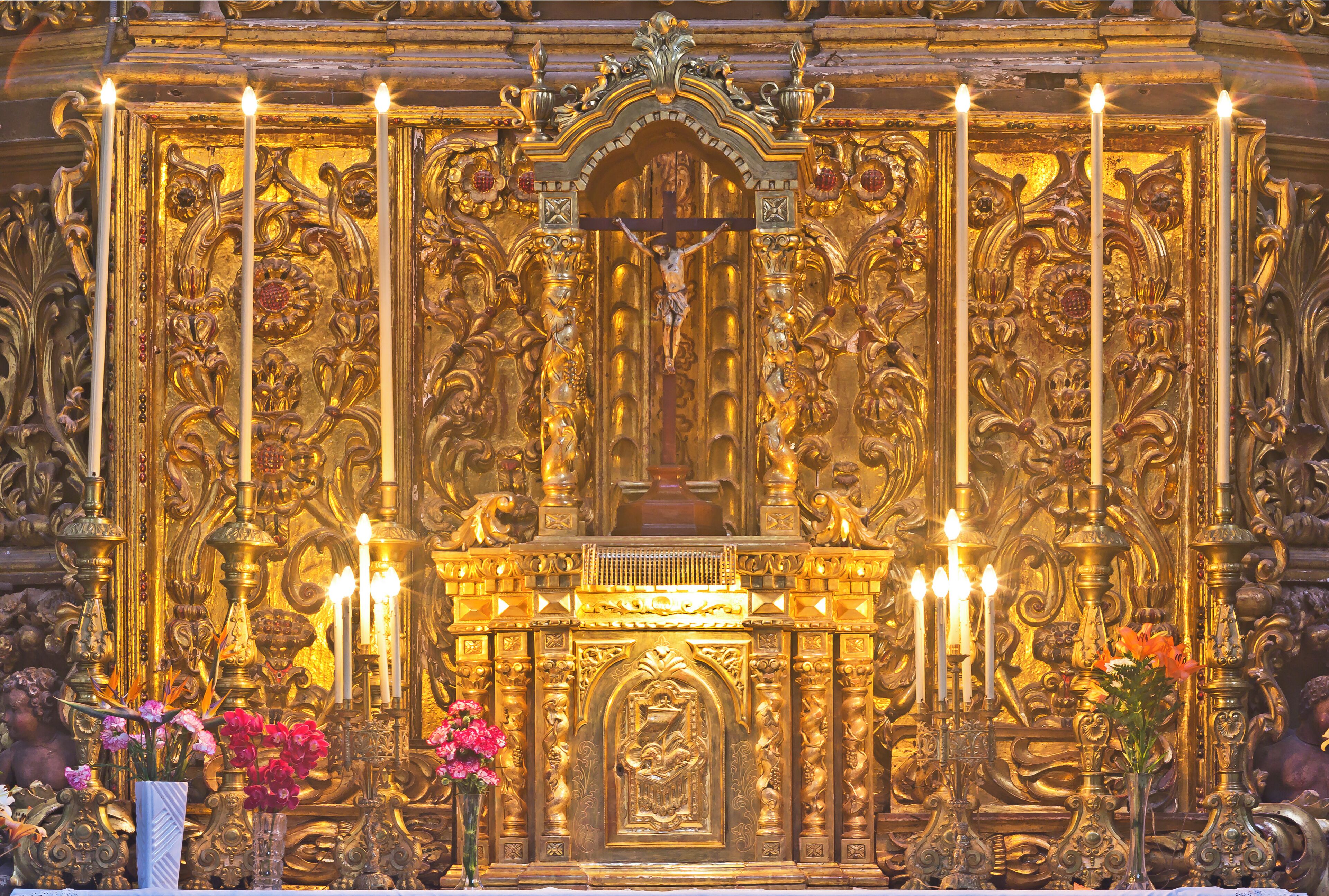 Unterer Bereich des Retablo de la Virgen de los Remedios der Kathedrale in La Laguna