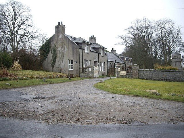 West Lodge, Kirkton House