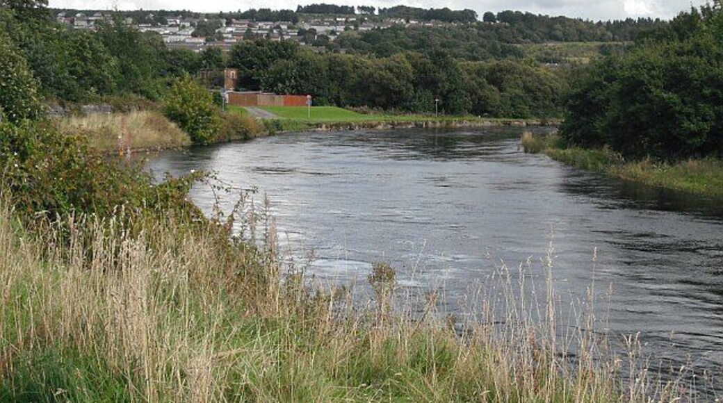 River Leven Just upstream of Renton. The river forms a big loop here with a narrow neck. Using the cycle path you leave the river and within a few metres rejoin it again after cutting the neck of the loop.
