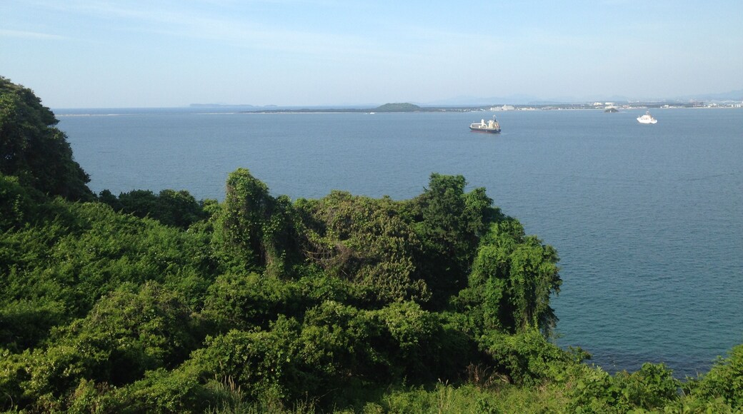 能古島より望む海の中道