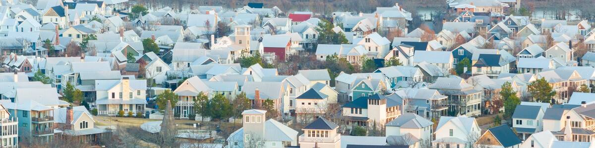 Lakeside houses and homes in Carlton Landing, Oklahoma resort town on Eufaula Lake