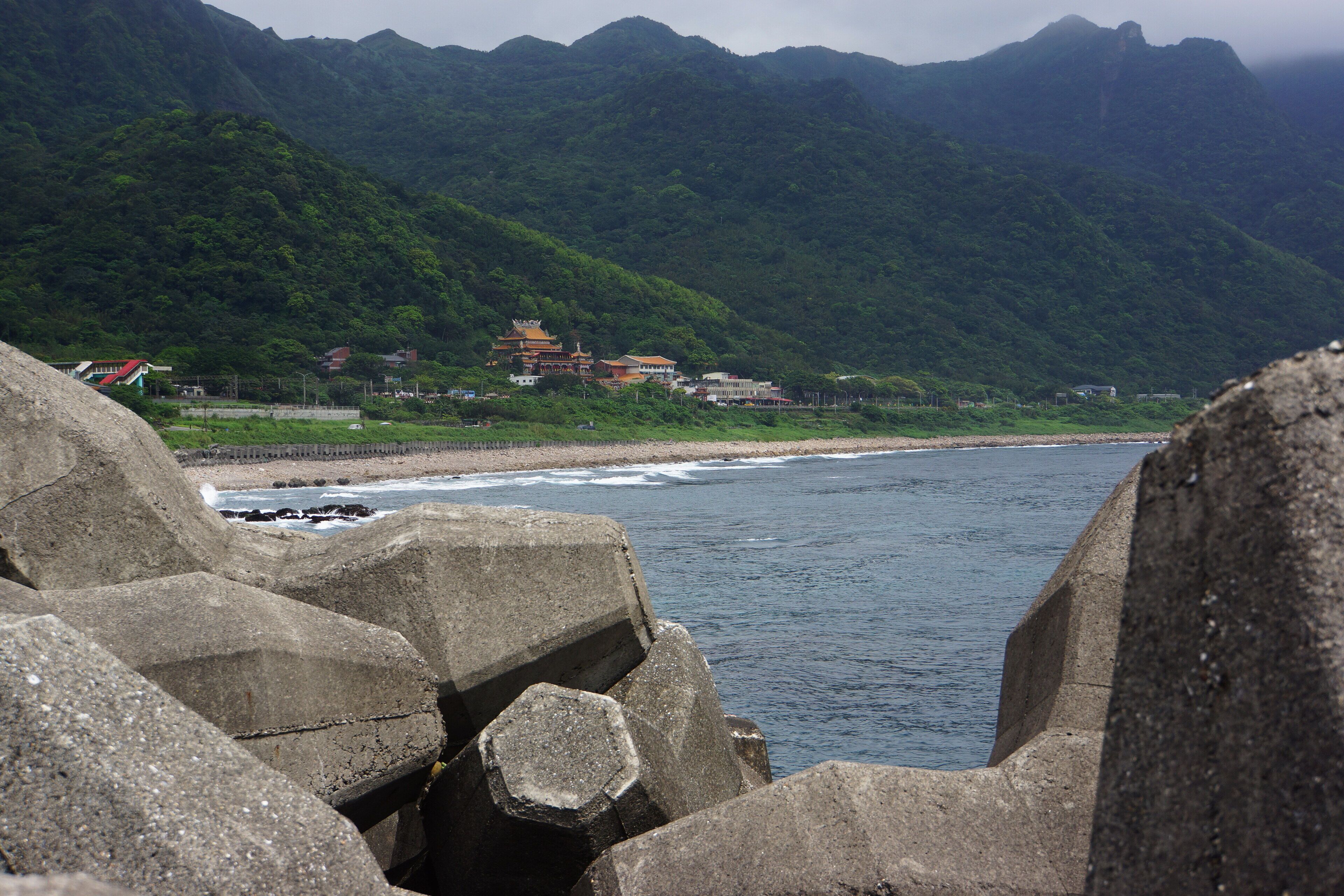 大里天公廟遠眺 Distant view of Dali Tiangong Temple