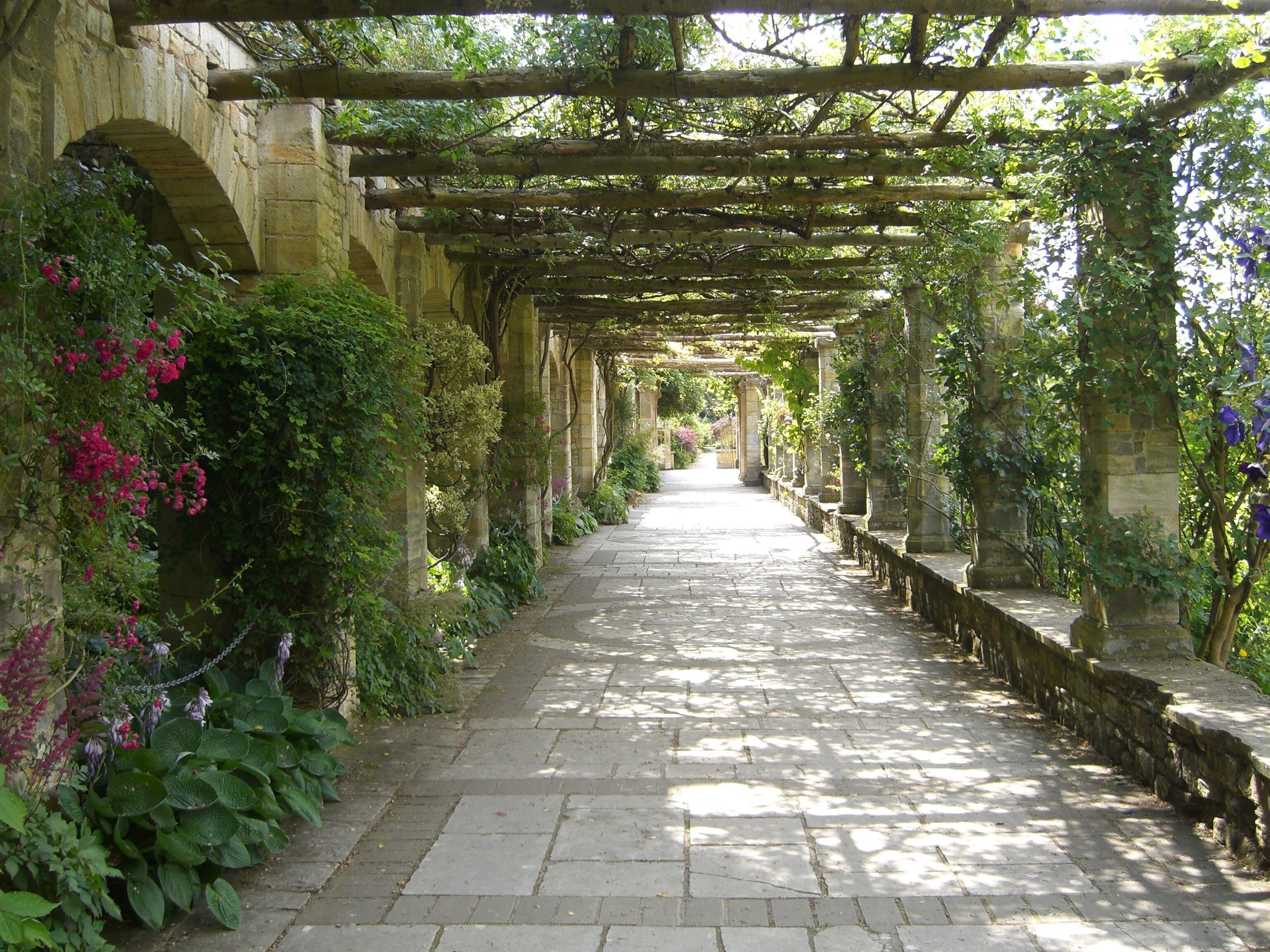 Hever Castle Gardens