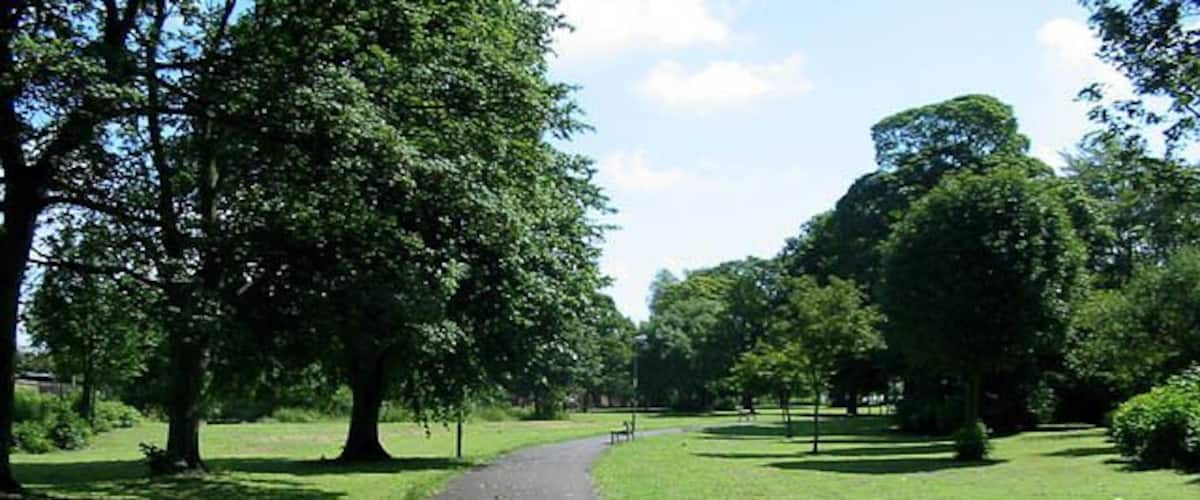 Small park. Killingworth. This small area of parkland separates Killingworth Village from Killingworth New Town