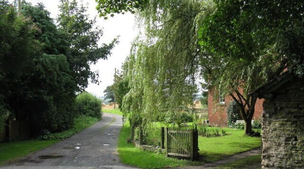 Access to Horsnet Farm