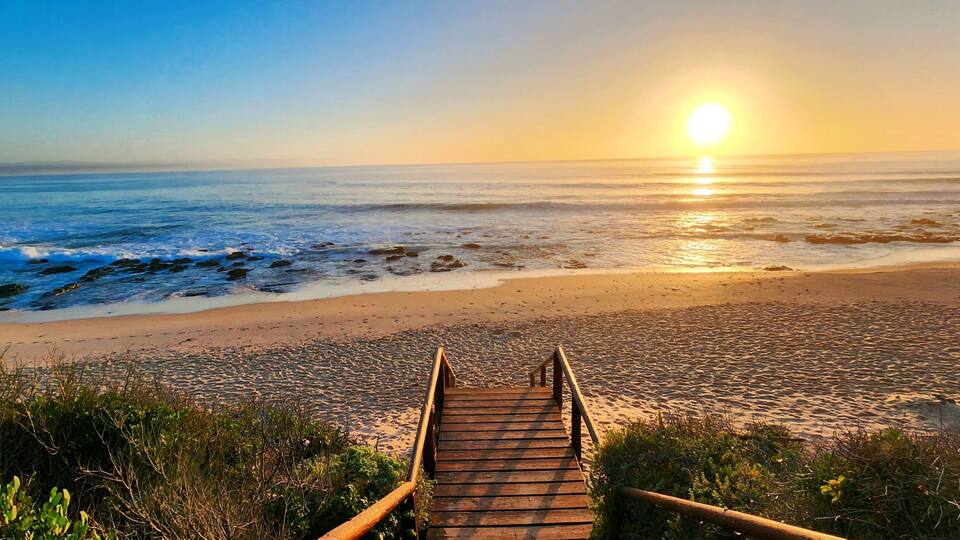 Sunset on the Jefferey's Bay beach