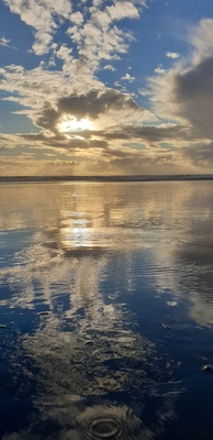 You cant beat a beach sunset.
#beach #sunset #reflection #nz #newzealand