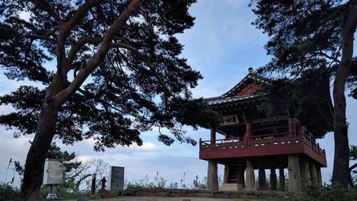 This media shows the cultural heritage monument in South Korea with the number: