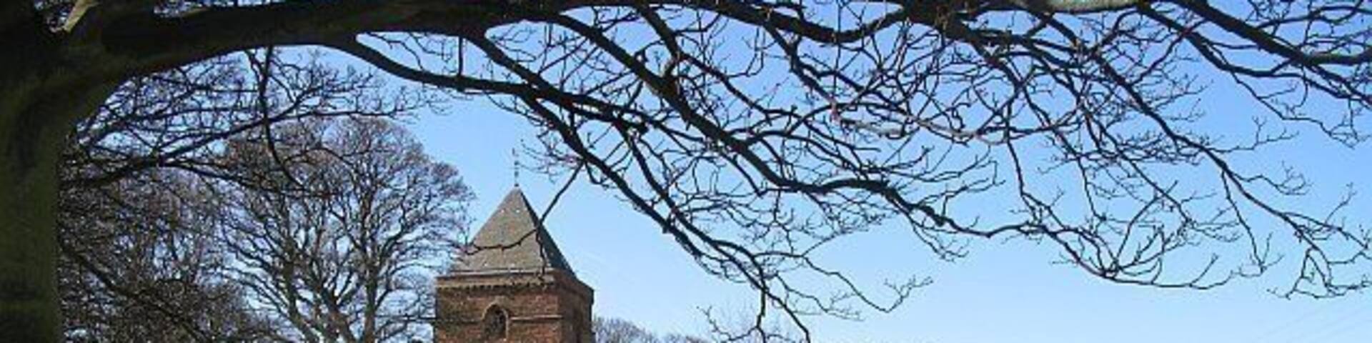 Whitekirk The churchyard.