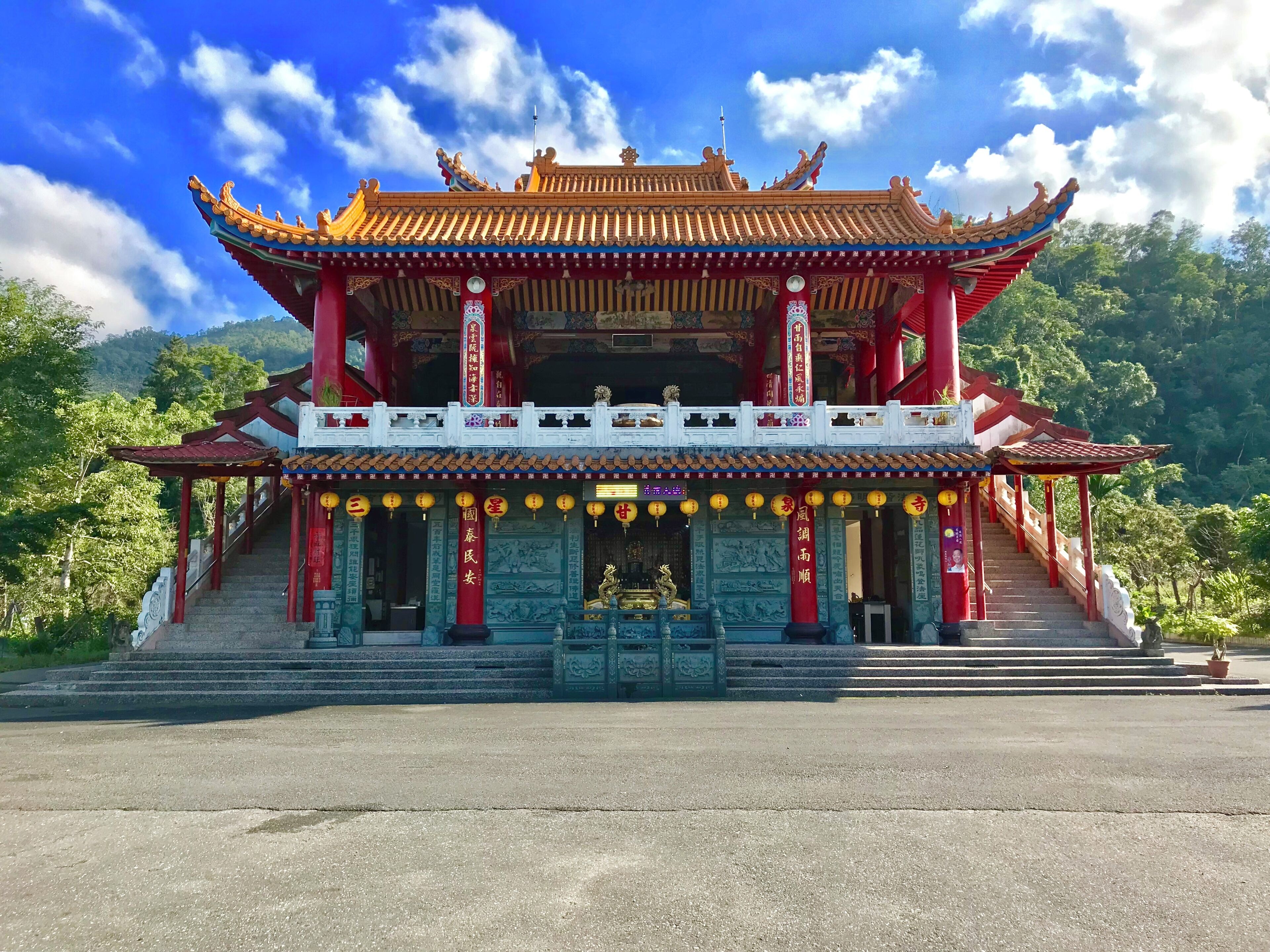 三星甘泉寺正面照