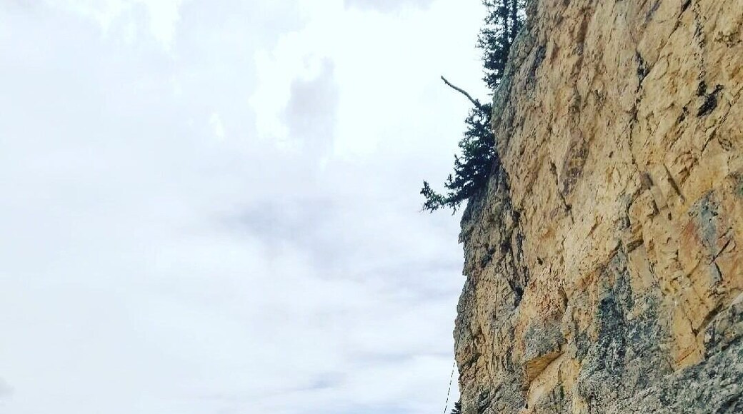 I can’t remember the name of this climb, but it was extremely beautiful from up top! #adventure