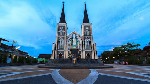 บ้านกระทิงลาย