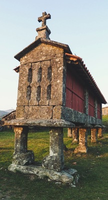 The old #village of #Brufe #minho #portugal ...The sense of community still persists here, and the ideals of mutual help and sharing among the inhabitants are the norm. #visitportugal #igersportugal #portugalalive #portugalcomefeitos #travelingram #instatraveling #traveltheworld #travelphotography #travel #instatravel #traveler #travelgram #traveling #instagood #photooftheday #instagrammers #igers #instatag #instagramanet #instaphoto #photogram