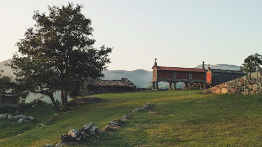 The old #village of #Brufe #minho #portugal ...The sense of community still persists here, and the ideals of mutual help and sharing among the inhabitants are the norm. #visitportugal #igersportugal #portugalalive #portugalcomefeitos #travelingram #instatraveling #traveltheworld #travelphotography #travel #instatravel #traveler #travelgram #traveling #instagood #photooftheday #instagrammers #igers #instatag #instagramanet #instaphoto #photogram