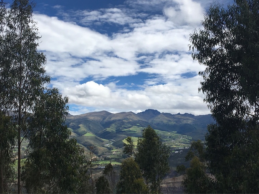 The most picturesque view in Quito. #Patterns
