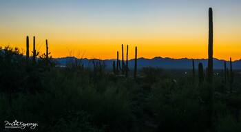 Gates pass overlook is the best place to stop by to watch da sunset at Tucson, Arizona