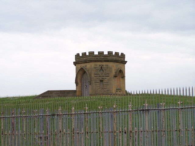 Moonshine Reservoir Tower, Moonshine Lane, Longley, Sheffield, South Yorkshire 1114736 1114768