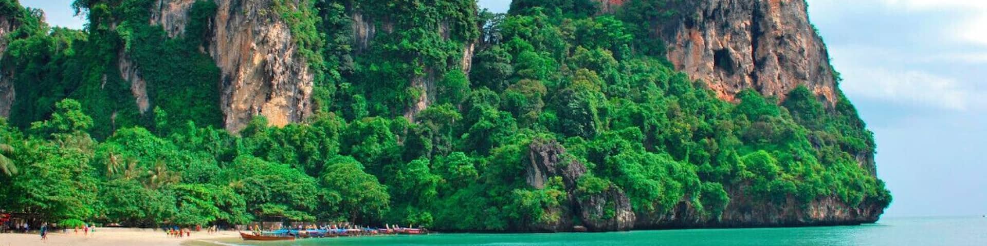 Had a lovely day relaxing, swimming and taking in all the spectacular views West Railay Beach, Krabi, Thailand has to offer. You can learn how to rock climb on the East side and be sure to take a walk to the hidden beach behind these peaks. Stunning.
#Beach