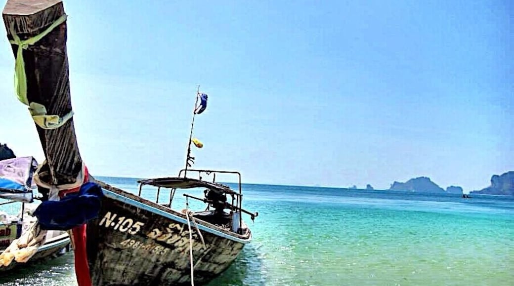 A long tail boat on Railay Beach