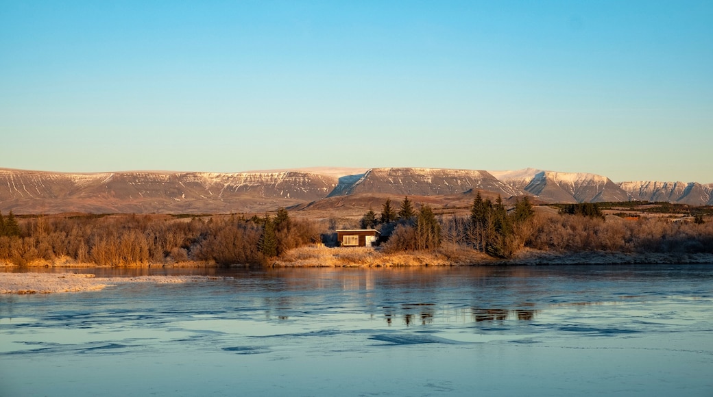 Blick über den See Elliðavatn im Naturschutz- und Naherholungsgebiet Heiðmörk unweit der Hauptstadt Reykjavik