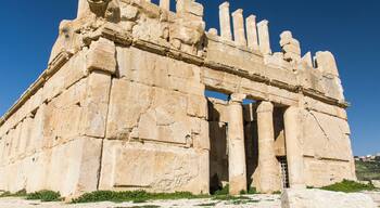Qasr al Abd is a two-story Hellenistic ruin located around Iraq al-Amir, about 17 km from Amman. The heavily decorated structure features elaborately carved lions around the top.
Qasr al-Abd is widely believed to have been built by a Tobiad (Toviyya in Hebrew) notable, Hyrcanus of Jerusalem. The name Qasr al Abd translates to "Castle of the Slave," which may refer to the title that Hyrcanus gave himself as the "slave of the people." This theory may be reinforced by the biblical Book of Nehemiah which mentions "Toviyya, the Servant, the Ammonite"