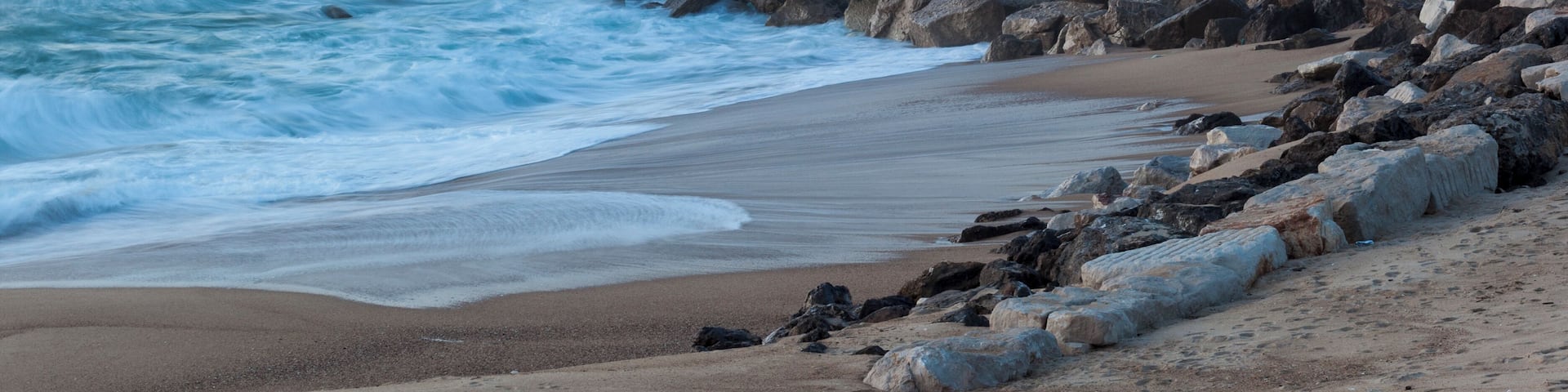 South view of Nazare, unusual perspective
#nazaré #portugal #BVS100K