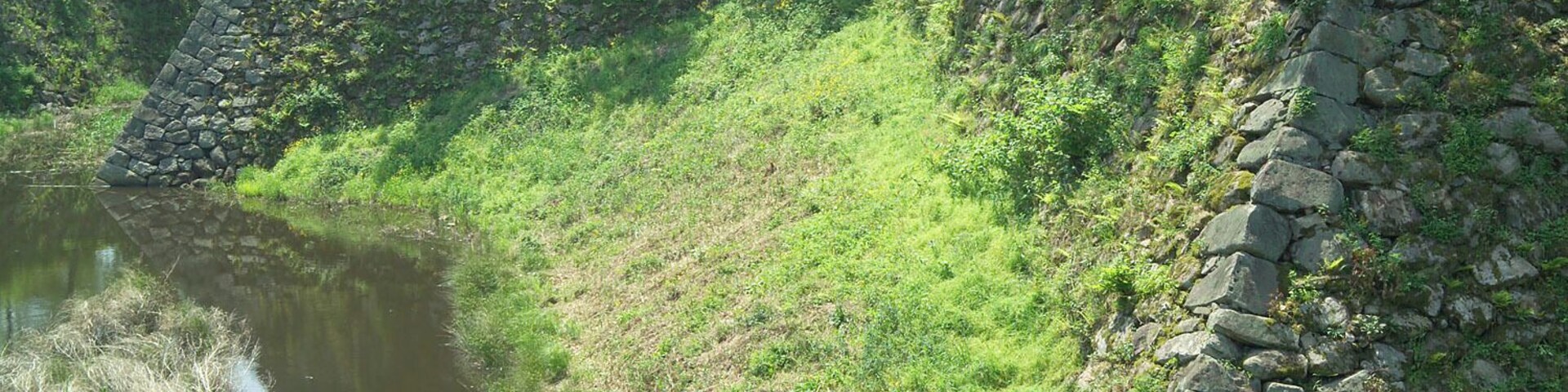 A gate at Kōriyama Castle in the city of Yamatokōriyama, Nara Prefecture, Japan
