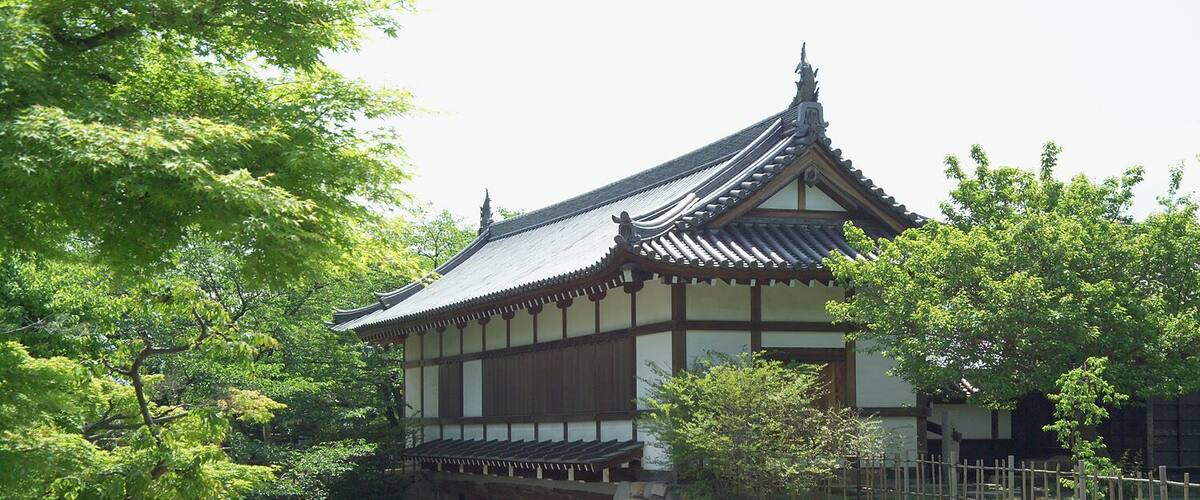 A gate at Kōriyama Castle in the city of Yamatokōriyama, Nara Prefecture, Japan