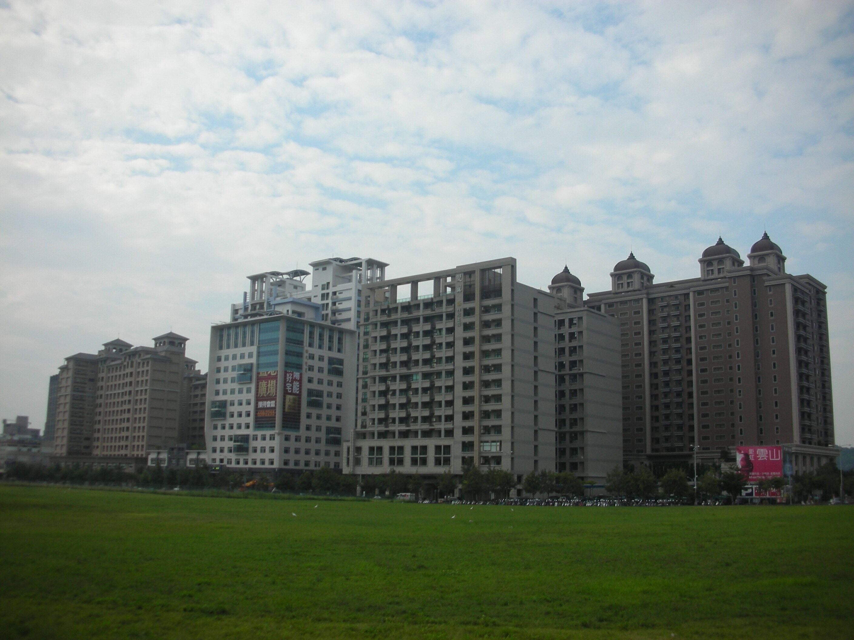 高鐵新竹站前綠地