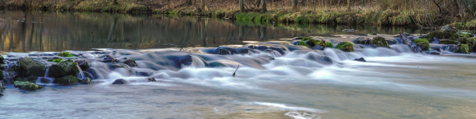 There are several of these cascading waterfalls that separate the pools near the spring, creating great places to catch rainbow trout. Bennett Springs, MO is a great place to spend a weekend any time of the year! There are many great trails to hike, the Niangua river is just down the road for floating, the cabins have been recently udpated and are reasonably priced, the trout fishing is great, and if you're a SCUBA diver you can even register to dive the spring on weekends over the winter. #Nature #Trovember