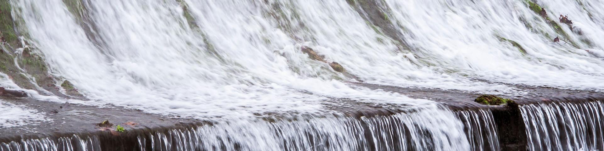 Bennett Spring falls