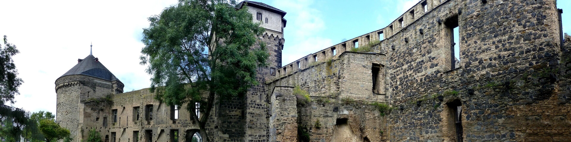 Andernach – Pulverturm – Bergfried – Stadtmauer - Schlossgarten