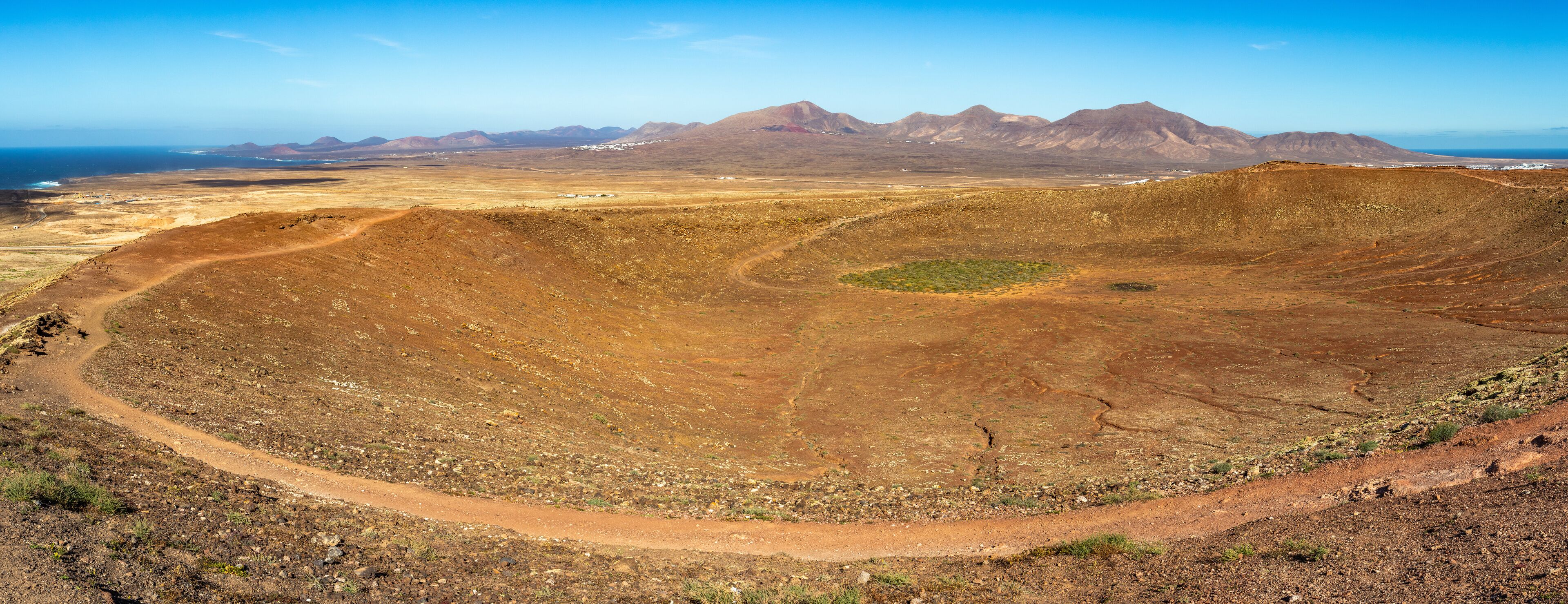 Volcano Montana Roja